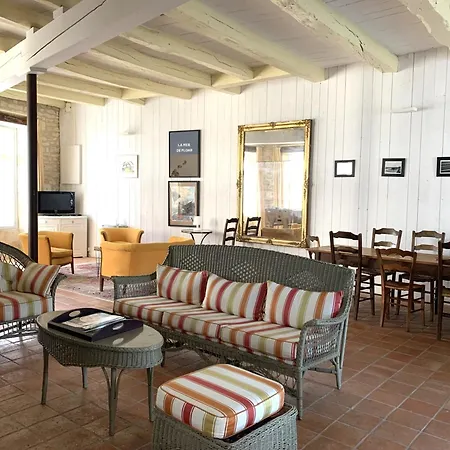 Maison De Berenice A St Martin De Re