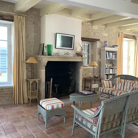 Maison De Berenice A St Martin De Re Holiday home *