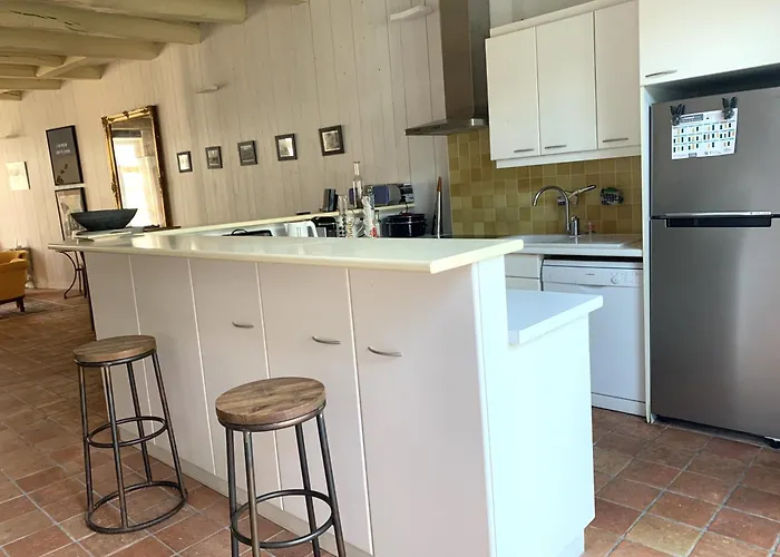 Сasa de vacaciones Maison De Berenice à St Martin De Ré *